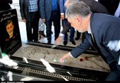 حضور وزیر ‌ارشاد در گلزار شهدای زاهدان به روایت تصویر
