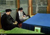 حضور رهبر معظم انقلاب اسلامی در مرقد امام خمینی(ره) وگلزار شهدا