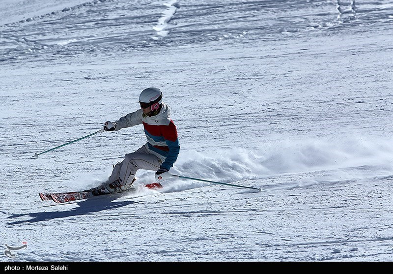 مسابقات ملی اسکی در منطقه گردشگری کامان و زرشک قزوین برگزار می‌شود