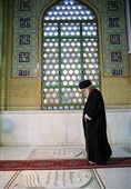 حضور رهبر معظم انقلاب اسلامی در مرقد امام خمینی(ره) وگلزار شهدا