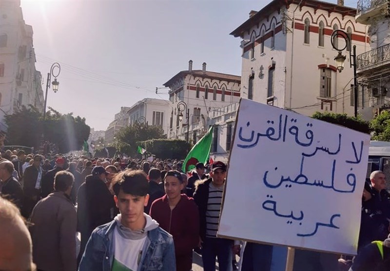 مخالفت مردم الجزایر و مغرب با توطئه قرن/ سفر رئیس جمهور تونس به الجزیره