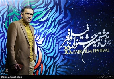 عوامل فیلم «پوست»در پنجمین روز سی و هشتمین جشنواره فیلم فجر در پردیس چارسو