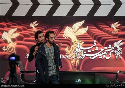 بهمن ارک کارگردان فیلم «پوست»در پنجمین روز سی و هشتمین جشنواره فیلم فجر در پردیس چارسو