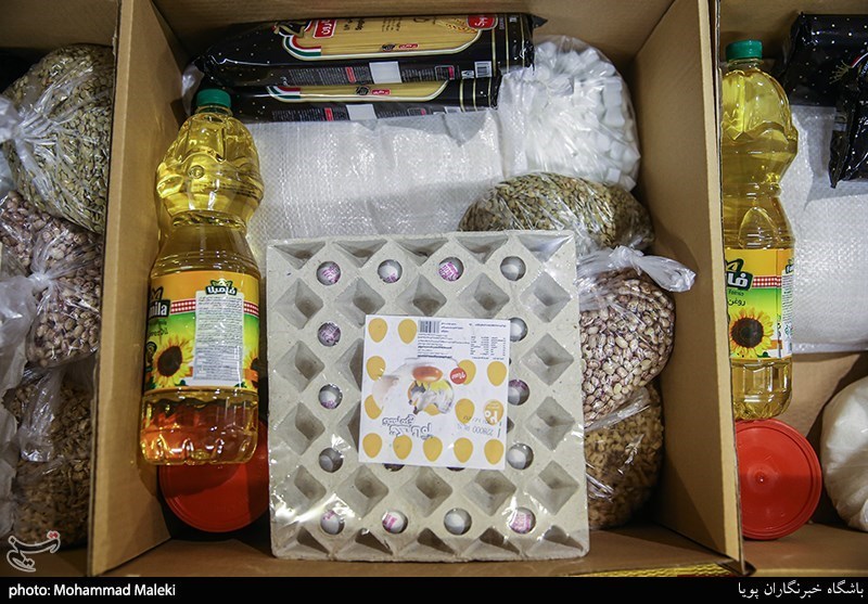 طرح آستان مهربانی در استان سمنان اجرا شد؛ توزیع بیش از 10000 هزار بسته ارزاق میان نیازمندان
