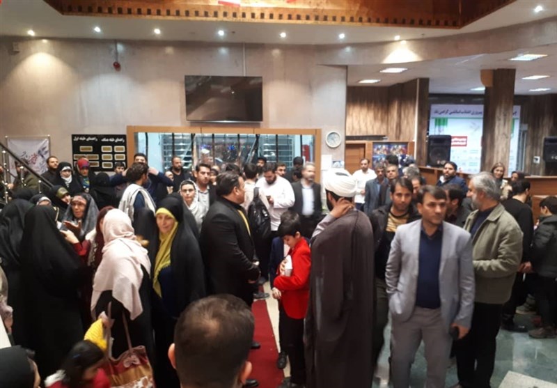 تهران| از متن تا حاشیه ششمین روز از جشنواره فیلم فجر در اسلامشهر: «درخت گردو» به سانس فوق‌العاده کشید + فیلم‌