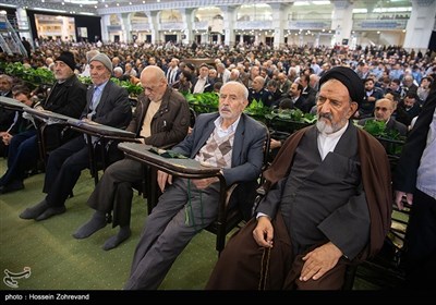 حضور حجت الاسلام سیدمحمود دعایی در نماز جمعه تهران
