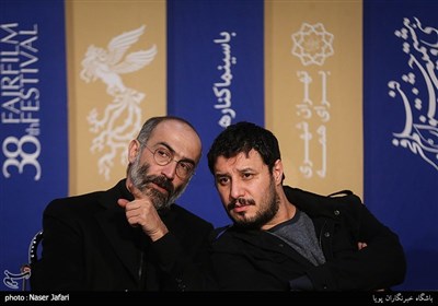 جواد عزتی و هادی حجازی فر در نشست خبری فیلم آتابای