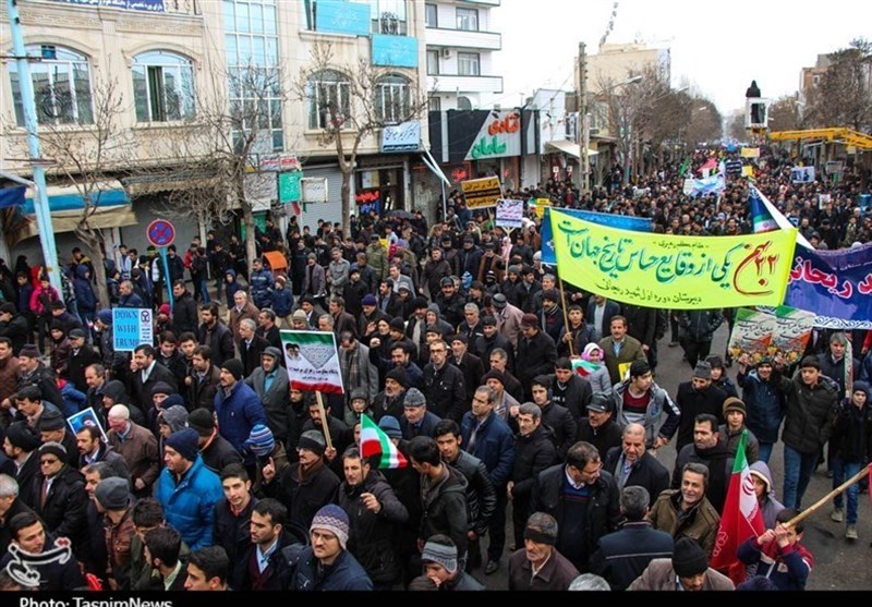 حضور گسترده در راهپیمایی 22 بهمن، حمایت از نظام و وحدت ملی را به گوش جهانیان می‌رساند