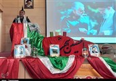 فرمانده سپاه کردستان: «کاهش فشار اقتصادی و بهبود وضعیت معیشتی مردم» در اولویت دولتمردان قرار بگیرد