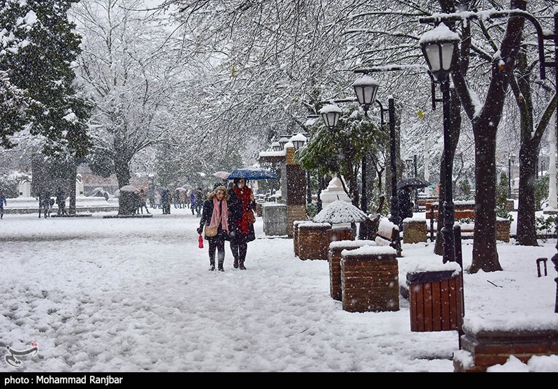 برف و سرمای شدید مدارس بیش از 20 شهر آذربایجان شرقی را به تعطیلی کشاند