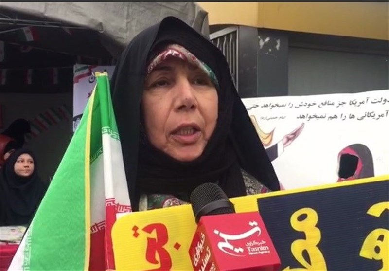 مردم مشهد با چه انگیزه‌ای در راهپیمایی 22 بهمن حضور پیدا کردند؟ + فیلم