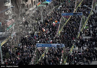 راهپیمایی 22 بهمن در تهران (4)