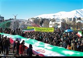 جشن باشکوه 45 سالگی انقلاب در کردستان/ روایت خبرنگار تسنیم را ببینید + فیلم