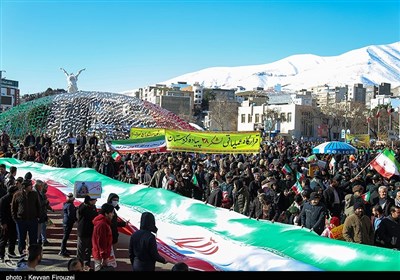 خیزش مردم یکپارچه کردستان علیه تروریست‌ها/اغتشاشگران محکوم شدند