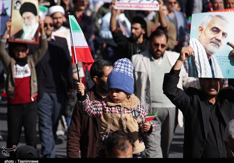 حضور باشکوه بیرجندی‌ها در سالگرد پیروزی انقلاب اسلامی به روایت تصویر