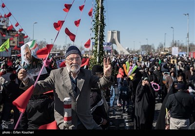 راهپیمایی 22 بهمن در تهران (4)