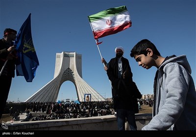 راهپیمایی 22 بهمن در تهران (4)