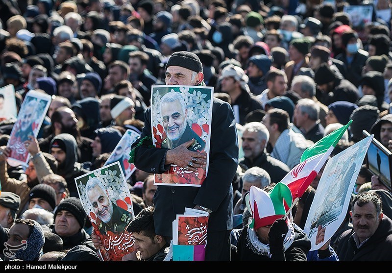 راهپیمایی یوم الله 22 بهمن در نطنز برپا شد