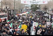 حماسه حضور مردم قزوین در راهپیمایی 22 بهمن به روایت تصویر