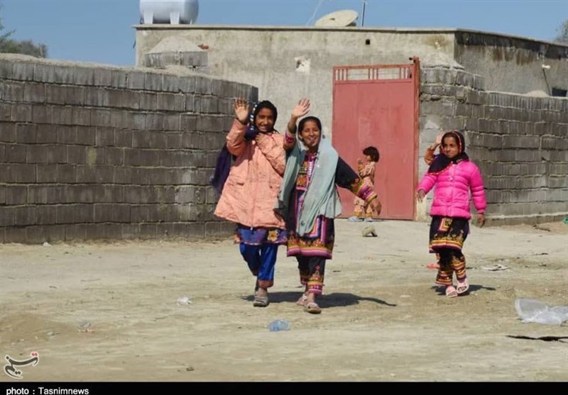 روایتی از خدمات بی‌منت گروه‌ جهادی خشت‌های مهربانی؛ آرامشی بر آلام سیل‌زدگان سیستان