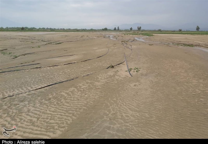 استان مرکزی در آماده‌باش کامل برای مقابله با سیل/ مردم از توقف در حاشیه رودخانه‌ها خودداری کنند