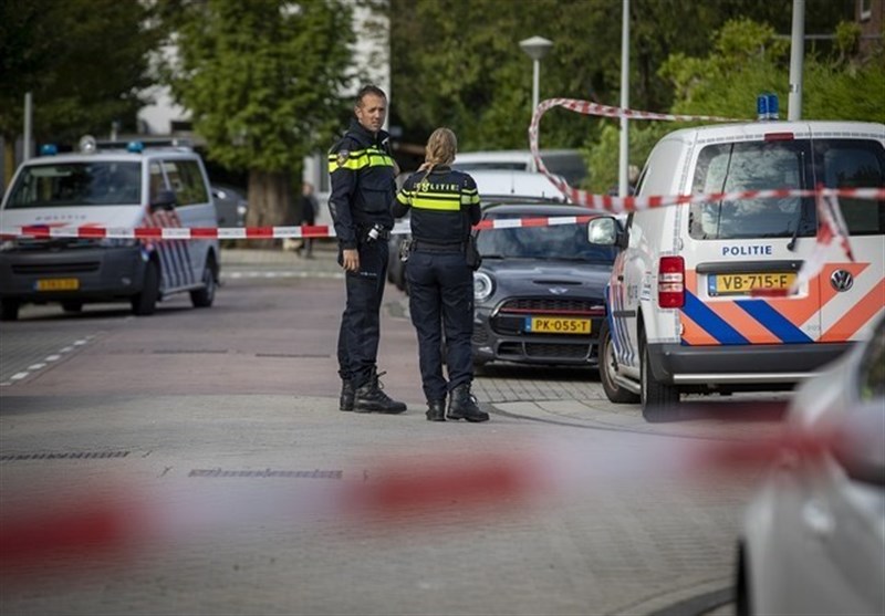 1 Killed, 4 Wounded in Amsterdam Stabbings; Suspect Arrested
