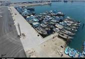 شناورهای مدرن و استاندارد جایگزین شناورهای سنتی بوشهر می‌شود