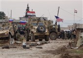 سوریه|عقب راندن کاروان نظامیان اشغالگر آمریکایی در حسکه توسط ارتش و مردم+تصویر