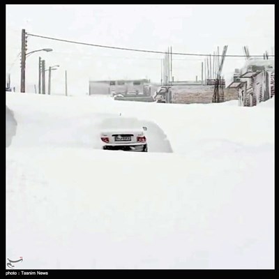 Iranian City of Khalkhal Blanketed by Heavy Snow
