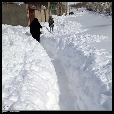 Iranian City of Khalkhal Blanketed by Heavy Snow