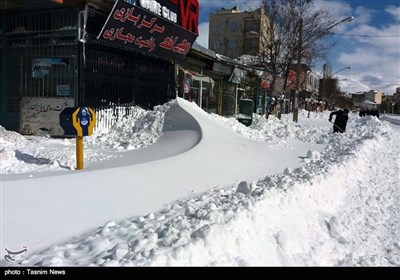 Iranian City of Khalkhal Blanketed by Heavy Snow