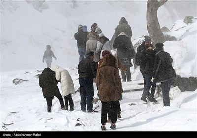 یخ زدگی آبشار گنجنامه همدان