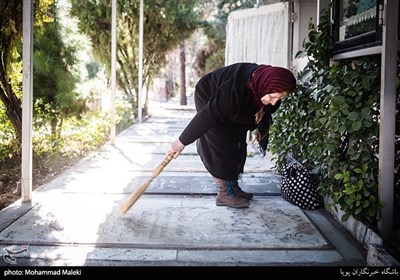 مادران شهدا در آستانه سالروز میلاد حضرت فاطمه (س) و گرامیداشت روز مادر به دیدار فرزندانشان در گلزار شهدا رفتند