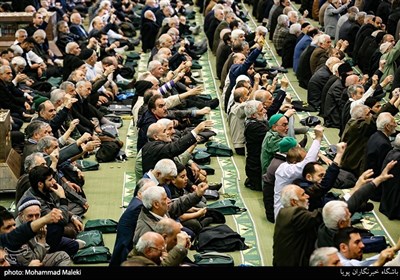 نمازگزاران جمعه تهران
