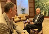 پاسخ سفیر چین در آمریکا به سوال رسانه‌های آمریکا درباره استان هوبی