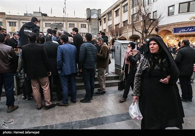 نامزدهای یازدهمین دوره انتخابات مجلس(شورای ائتلاف نیروهای انقلاب) در جمع مردم و بازاریان