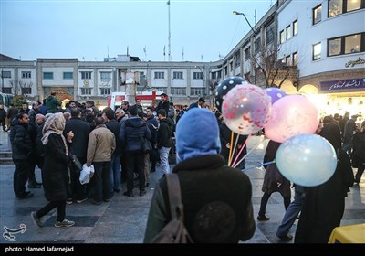 نامزدهای یازدهمین دوره انتخابات مجلس(شورای ائتلاف نیروهای انقلاب) در جمع مردم و بازاریان