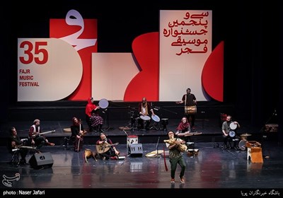 گروه رستاک در چهارمین شب سی و پنجمین جشنواره موسیقی فجر