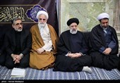 حجت‌الاسلام سیدابراهیم رئیسی رئیس قوه قضائیه‌ در جمع خانواده‌های جانباختگان تشییع پیکر شهید قاسم سلیمانی در کرمان
