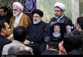 حجت‌الاسلام سیدابراهیم رئیسی رئیس قوه قضائیه‌ در جمع خانواده‌های جانباختگان تشییع پیکر شهید قاسم سلیمانی در کرمان