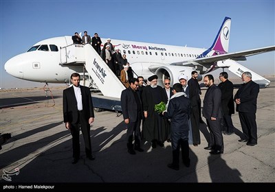 استقبال از حجت‌الاسلام سید‌ ابراهیم رئیسی رئیس قوه قضائیه هنگام ورود به فرودگاه کرمان