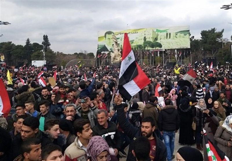 Syrian people celebrate army victories in Aleppo’s central square