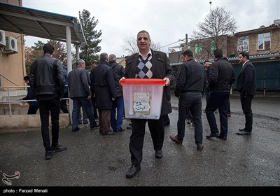 توزیع صندوق های رای در کرمانشاه