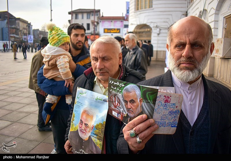 men voting in Gilan