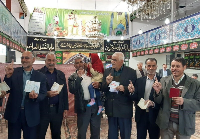 انتخابات ایران| مردم با حضور در پای صندوق رای سیلی محکمی به صورت آمریکا می‌زنند
