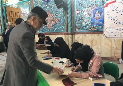  تصاویر خبرنگار چینی از حضور مردم تهران در انتخابات مجلس 
