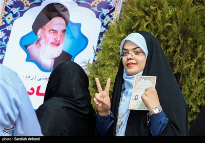 یازدهمین دوره انتخابات مجلس در گلزار شهدای کرمان