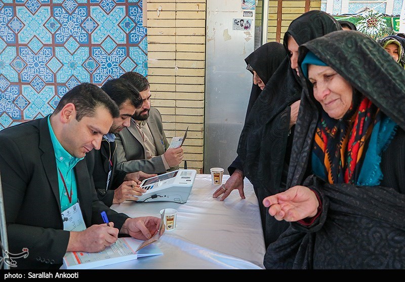 انتخابات ایران| حضور پرشور مردم دیار سیدالکریم پای صندوق های رای