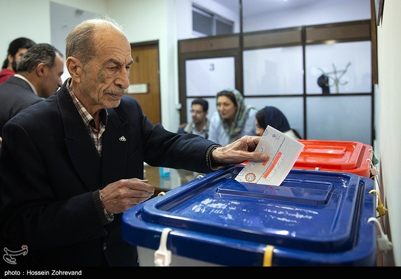 انتخابات ایران| رئیس ستاد انتخابات استان اردبیل: قبل از ساعت 18 بازگشایی صندوق‌ها ممنوع است