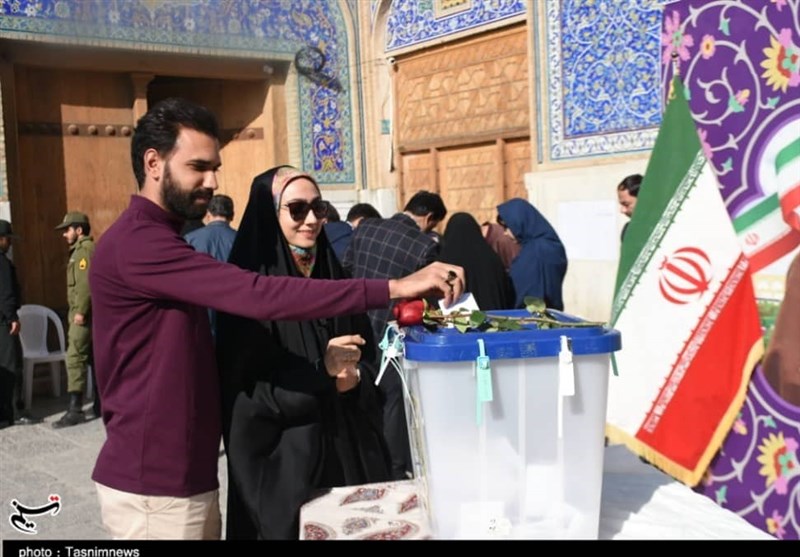 رسالت بسیج و سپاه تلاش برای حضور حداکثری مردم در پای صندوق رای است